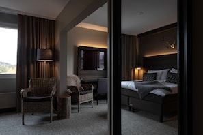 Lapland Suite (with sauna) | Oleskelualue | Taulutelevisio