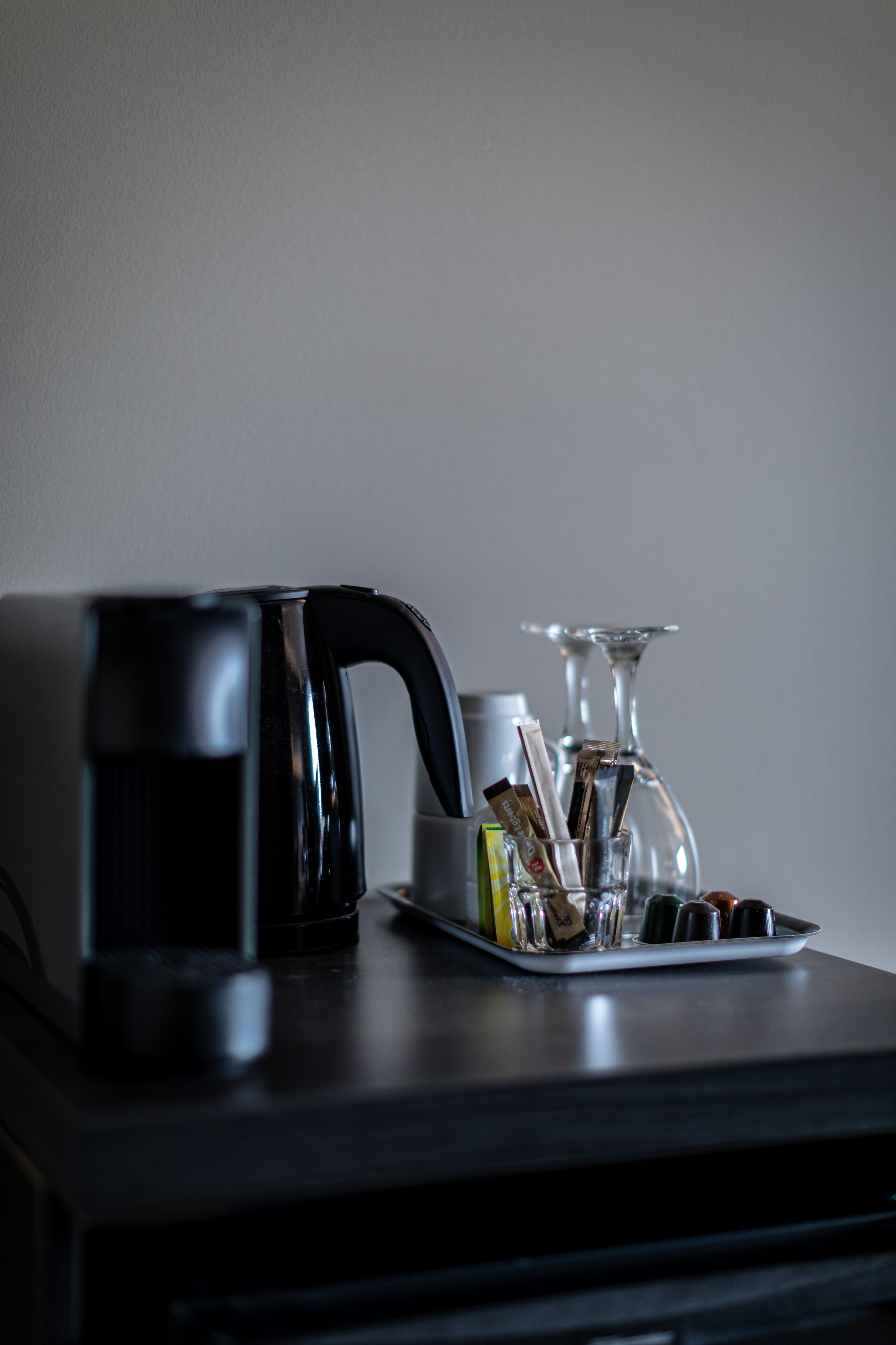 deluxe double room, 1 king bed | 1 bedroom, laptop workspace, blackout curtains, free wifi