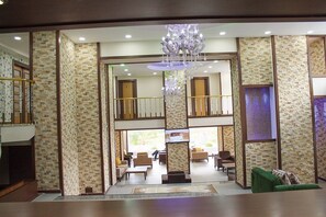 Interior - Green Valley Savsat (Savsat)