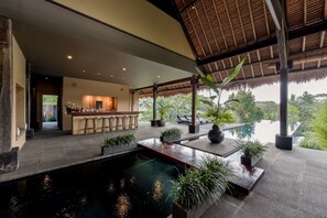 Dining - Villa Kelusa Ubud (Payangan)