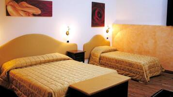Triple Room, Multiple Beds, Non Smoking | In-room safe, desk, free WiFi