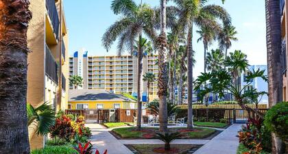 Surfside I 310 Minium 2 Bedroom Condo by RedAwning