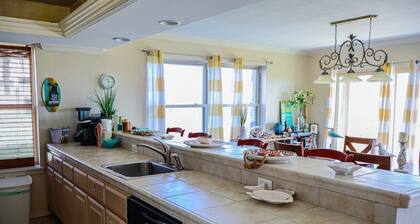 Seagull 101 Minium 3 Bedroom Condo by RedAwning
