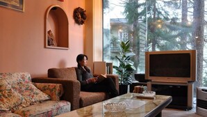 Unclassified image, 4 of 6, button - Petit Hotel Yukikkoso (Yuzawa)