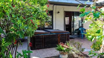 Townhome, 2 Bedrooms | Terrace/patio