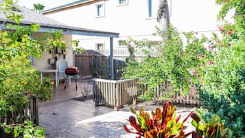 Townhome, 2 Bedrooms | Terrace/patio