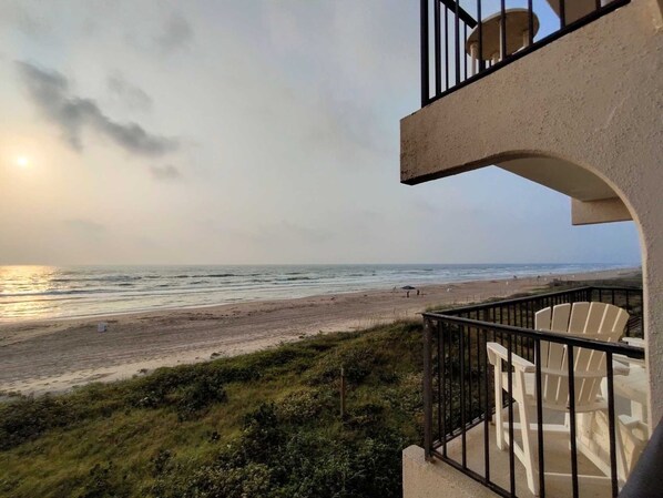 Condo, 1 Bedroom | Property grounds