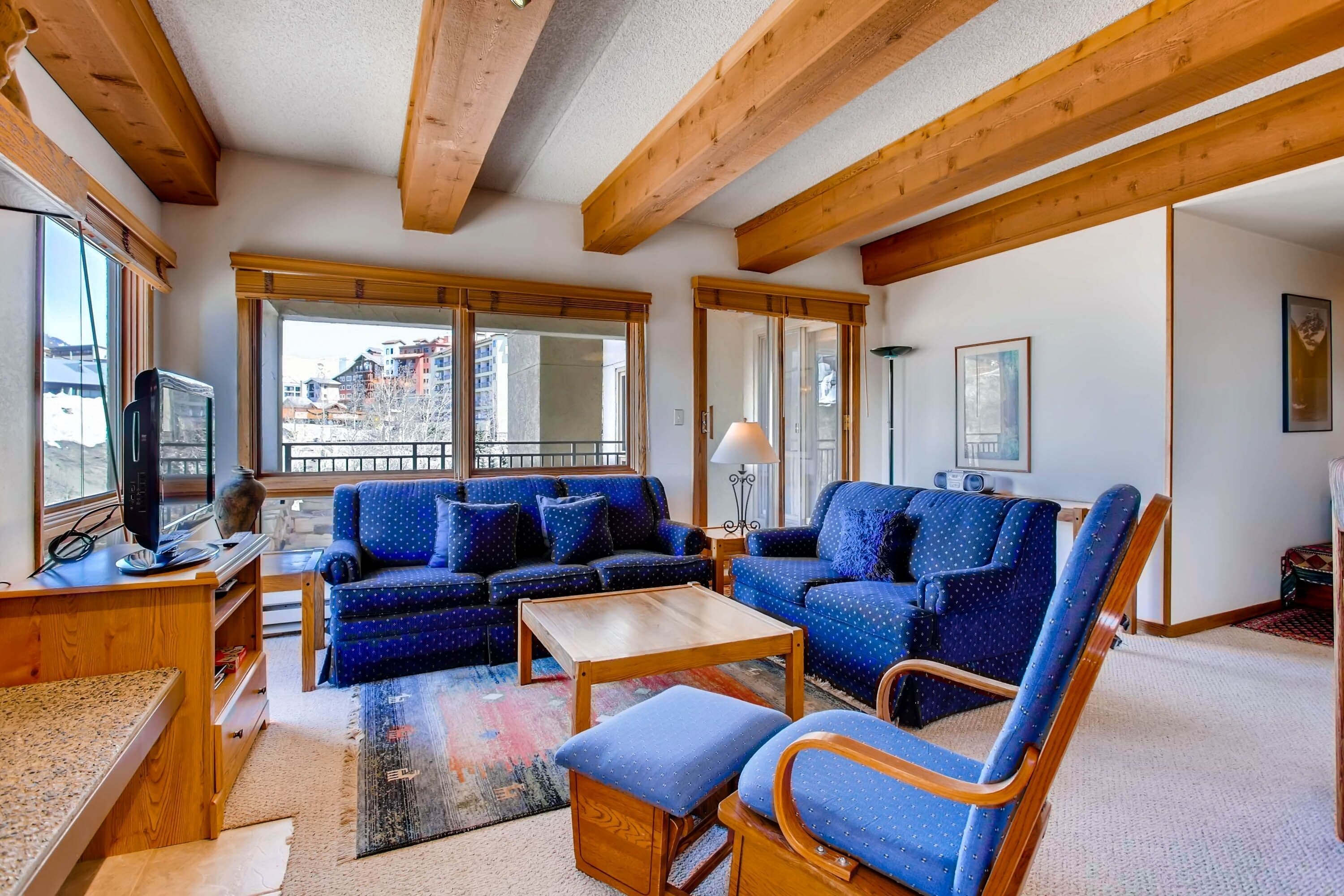 Condo, 2 Bedrooms | Living area | Fireplace