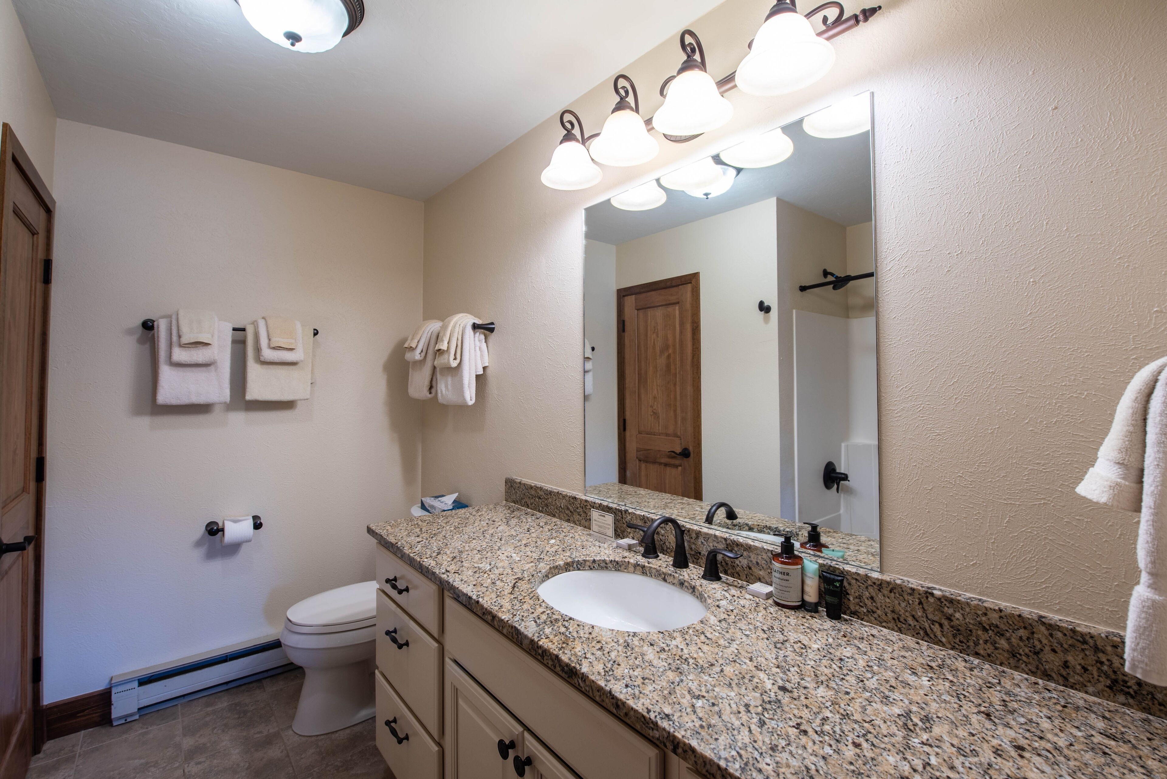 Evergreen 2br- Renovated Kitchen 2 Bedroom Condo - No Cleaning Fee! by RedAwning