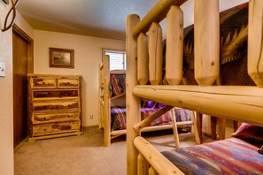 Living room - Updated 2 Br With View Of Lifts 2 Bedroom Condo - No Cleaning Fee! by RedAwning (Crested Butte)