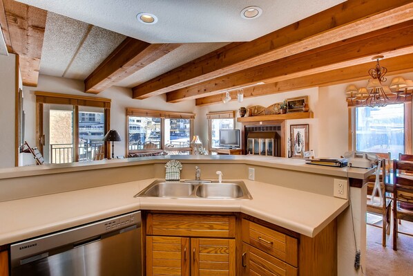 Condo, 2 Bedrooms | Private kitchen | Oven, coffee/tea maker - Updated 2 Br With View Of Lifts 2 Bedroom Condo - No Cleaning Fee! by RedAwning (Crested Butte)