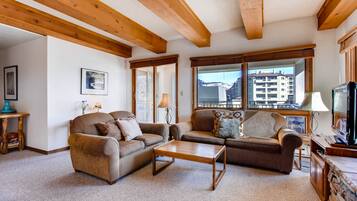 Appartamento, 2 camere da letto | Area soggiorno