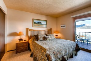 Condo, 4 Bedrooms | 4 bedrooms, free WiFi - Unique, Mountain 4 Br  4 Bedroom Condo - No Cleaning Fee! by RedAwning (Crested Butte)