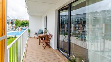 Apartment, Multiple Beds, Non Smoking (Turkus) | Balcony