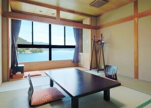 Free WiFi, bed sheets - Owase Seaside View (Owase)