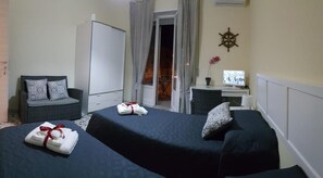 Decoració individual, mobiliari individual i habitacions insonoritzades 