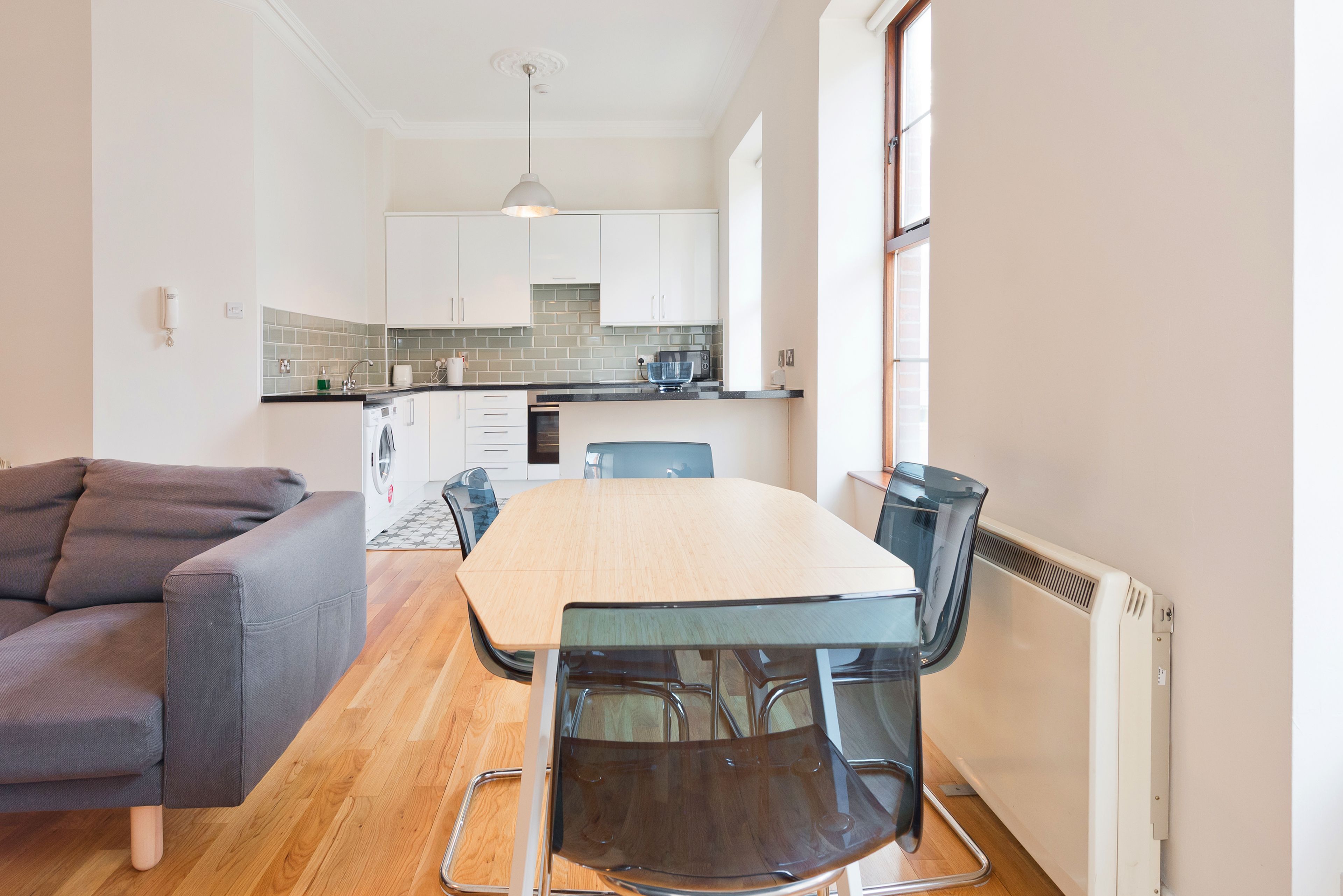 Apartment, 2 Bedrooms | In-room dining
