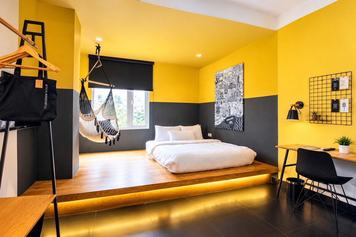 Deluxe Double Nest | Premium bedding, down duvets, minibar, in-room safe