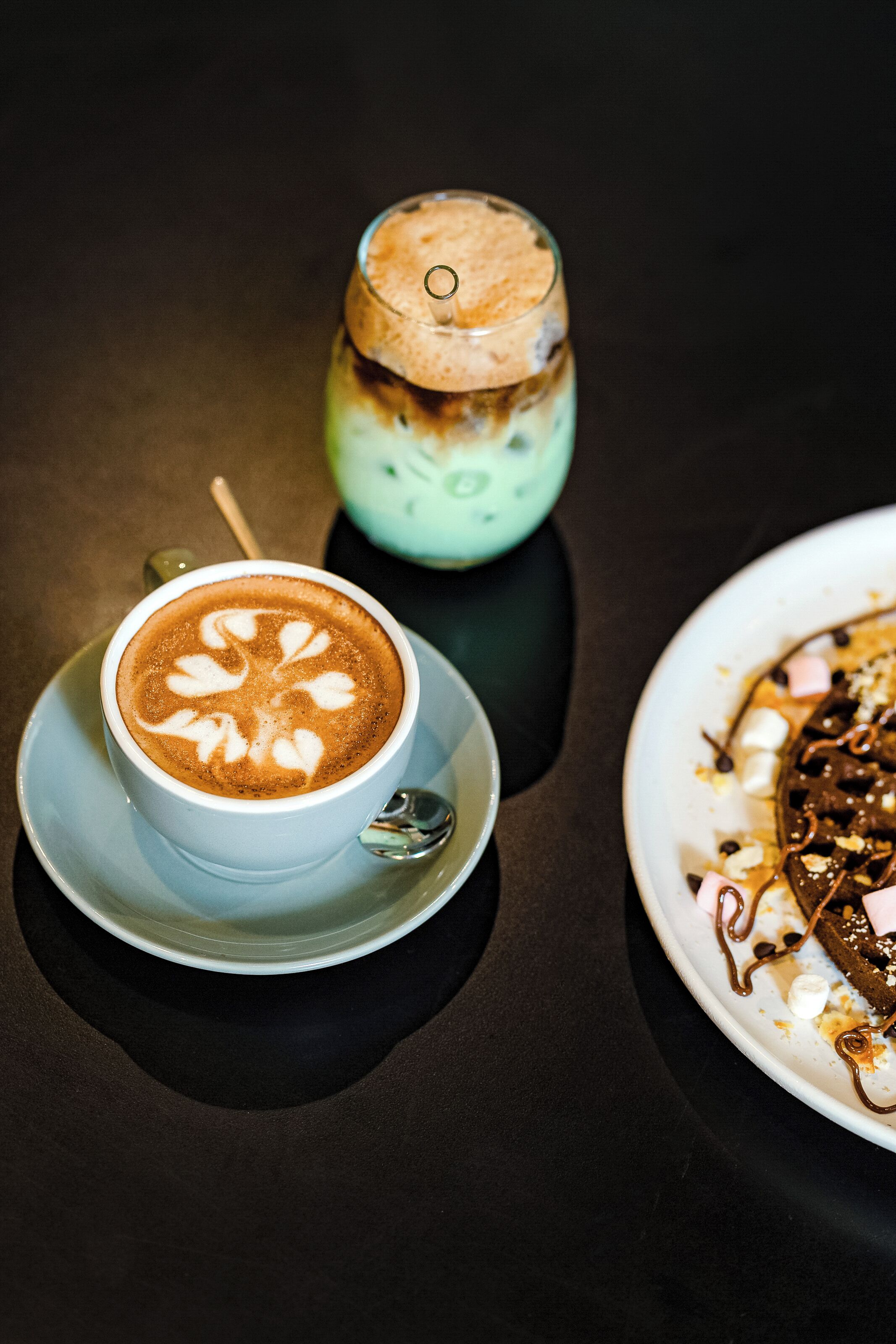 daily continental breakfast (vnd 200000 per person)