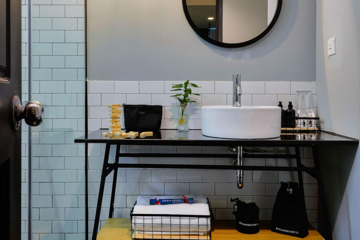 cozy double nest | bathroom | shower, rainfall showerhead, free toiletries, hair dryer