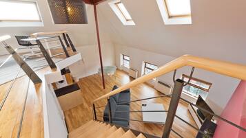 Apartment, 2 Bedrooms | 2 bedrooms, iron/ironing board, rollaway beds, free WiFi