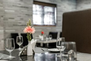 Restaurant - Saaral Residency (Chennai)