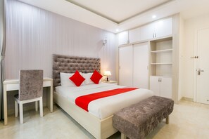 Desk, free WiFi, bed sheets - OYO 136 Aparthotel 75 (Ho Chi Minh City)