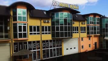Mặt tiền nơi lưu trú