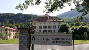 Fachada del alojamiento