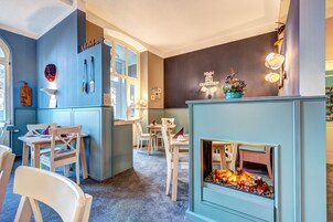 Petit déjeuner buffet compris tous les jours