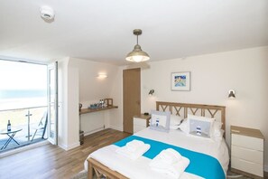 Double Room, Balcony, Sea View | Free WiFi - The Penellen Bed and Breakfast (Hayle)