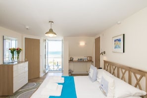 Double Room, Balcony, Sea View | Free WiFi - The Penellen Bed and Breakfast (Hayle)