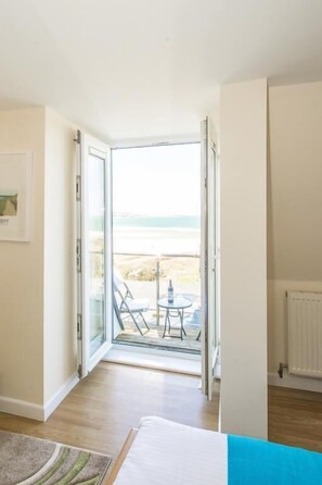 Standard Twin Room, Sea View | Free WiFi - The Penellen Bed and Breakfast (Hayle)