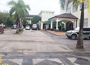 Exterior - Diamond Crown Hotel Dawei (Dawei)