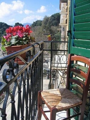 Balcony - L ' Arabo e il Normanno (Palermo)