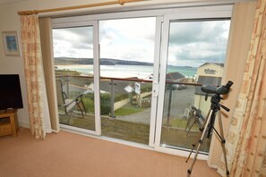 Exterior - Chymoresk (Hayle)