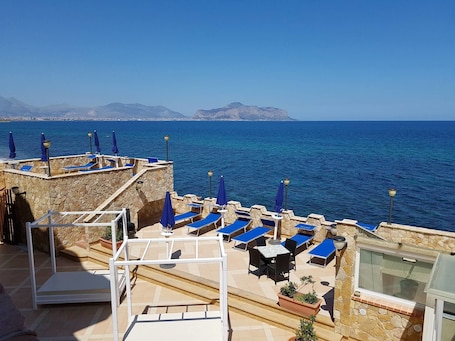 Terraza. La Martinica Resort