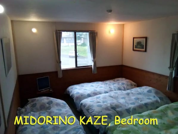 Private Vacation Home | 8 bedrooms, free WiFi, bed sheets