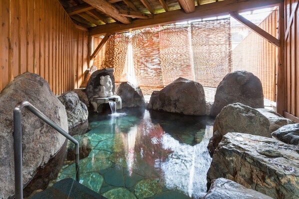 Ensemble douche/baignoire, baignoire relaxante profonde