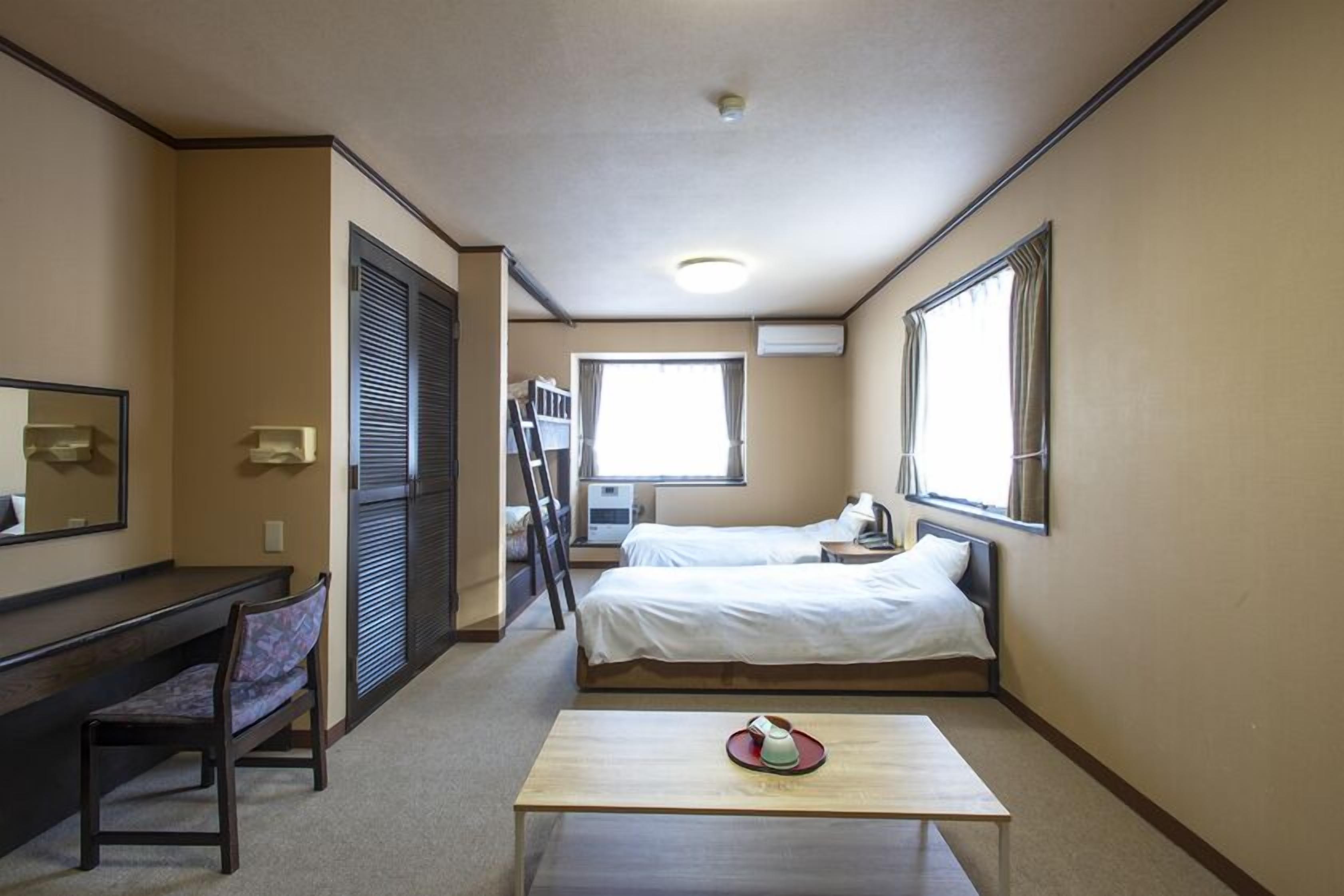 In-room safe, free WiFi