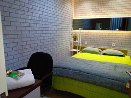 Standard Double Room, Shared Bathroom, Park View | Desk, rollaway beds, free WiFi, bed sheets