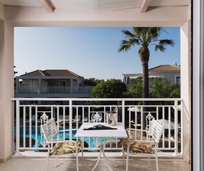 Deluxe Room | Vista balcone