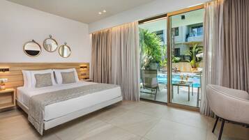 Premium Studio, Pool View | Premium bedding, in-room safe, free WiFi, bed sheets