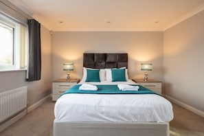 Townhome, 4 Bedrooms