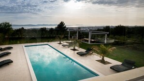 Outdoor pool - Villa Panorama (Zadar)