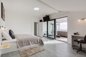 Villa | 5 bedrooms, in-room safe, blackout drapes, soundproofing - Villa Panorama (Zadar)