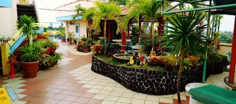 Tabaco Gardenia Hotel