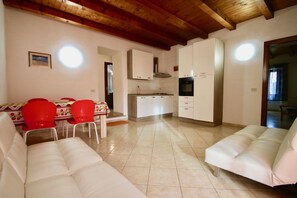 Casa, 2 camere da letto | Area soggiorno | TV a schermo piatto