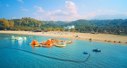Camaya Coast Hotel