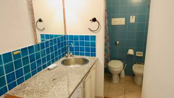 Ferienhaus, 2 Schlafzimmer | Badezimmer | Dusche, Bidet, Handtücher